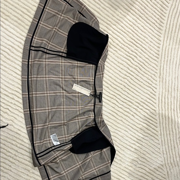 NWT Banana Republic Plaid Skirt - Picture 2 of 8